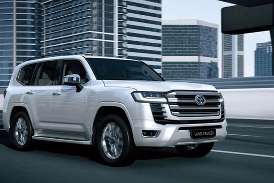 Toyota Land Cruiser từ người giàu đến kẻ trộm đều mê
