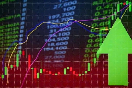 VN-Index chính thức vượt 1.600 điểm, sóng lớn hơn hay sẽ là "sóng thần"?