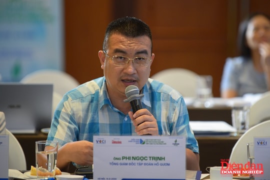 DIỄN ĐÀN KINH DOANH 2025 : Dệt may Việt Nam tìm đường vượt khó