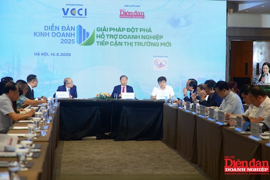 [TRỰC TIẾP] Diễn đàn kinh doanh 2025: Giải pháp hỗ trợ Doanh nghiệp tiếp cận thị trường mới