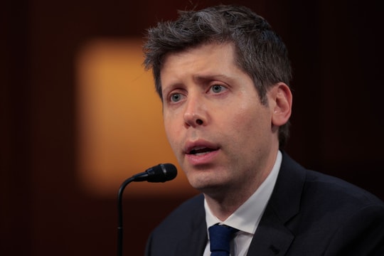 OpenAI "mạnh tay" đầu tư vào hạ tầng AI