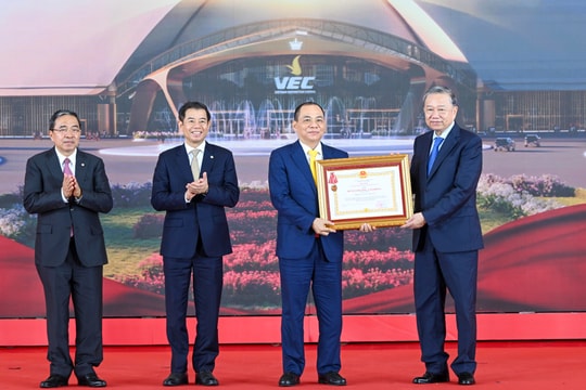 Vingroup nhận Huân chương lao động hạng Nhất vì thành tích đặc biệt xuất sắc