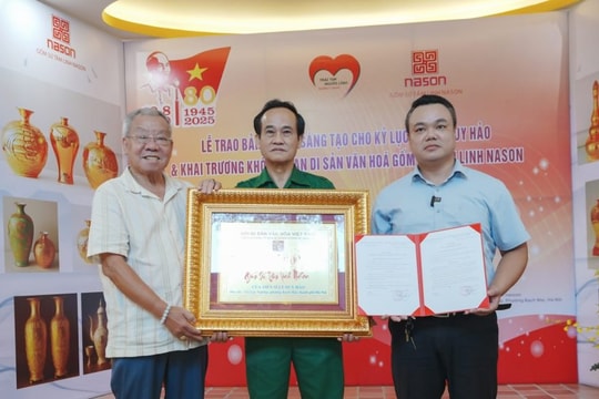 Công bố bản quyền sáng tạo và khai trương Không gian Văn hóa Di sản Gốm sứ NASON