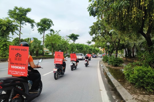 Dat Bike khai trương loạt cửa hàng xe máy điện tại Hà Nội