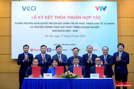 VCCI - VTV hợp tác lan tỏa tinh thần Nghị quyết 68, tiếp sức doanh nghiệp tư nhân
