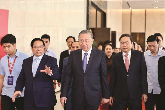 Tự hào ngày hội non sông