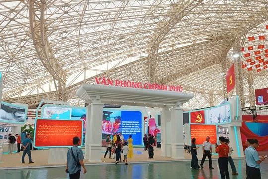 Sức mạnh triệu triệu trái tim Việt Nam