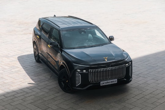 Lạc Hồng 900 LX, xe đưa đón nguyên thủ quốc tế tại Đại lễ A80