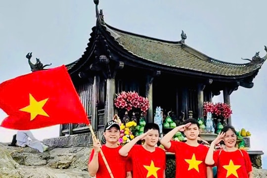 Du lịch Quảng Ninh tăng tốc về đích