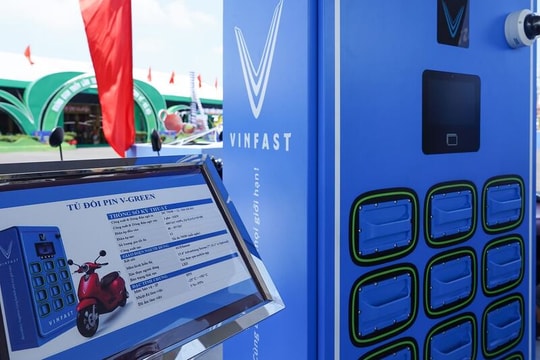 Doanh nghiệp tăng tốc với mô hình trạm đổi pin xe máy điện
