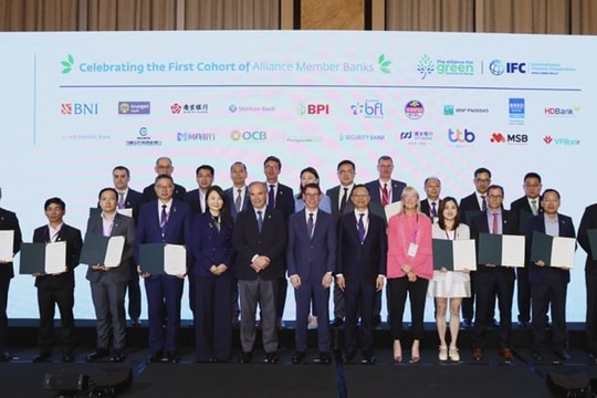 OCB gia nhập Liên minh Ngân hàng thương mại Xanh