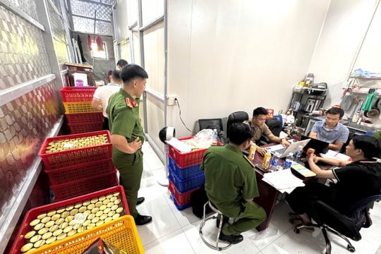 Yến sào giả tràn lan: Cần bịt ngay lỗ hổng quản lý chất lượng