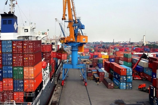 Siết “tạm nhập – tái xuất”: Bước đi cần thiết để chặn hàng lậu đội lốt vào Việt Nam