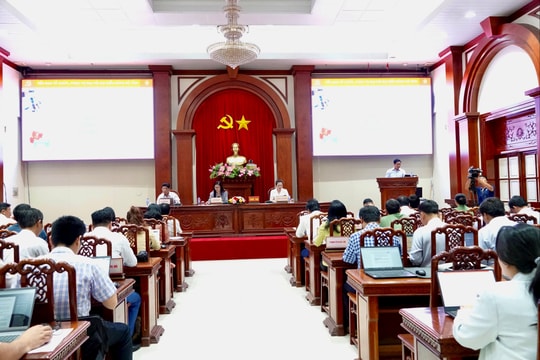 Đại hội Đảng bộ tỉnh Đồng Tháp lần thứ I là kỳ đại hội không giấy, số hóa hầu hết các quy trình