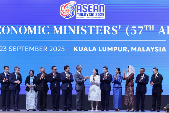 Thuế quan mới của Mỹ đẩy ASEAN vào thế khó
