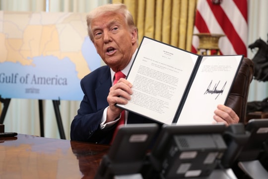 Loạt thuế quan mới từ ông Trump: Ai được miễn giảm?