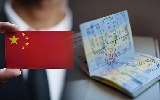 “Cuộc đua” visa Mỹ - Trung