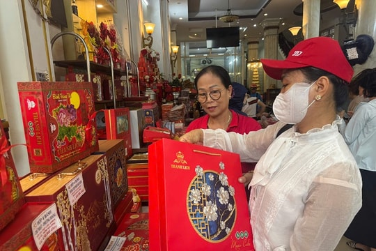 Bánh Trung thu Thanh Lịch: Sự giao thoa tinh tế giữa công nghệ hiện đại và tinh hoa cổ truyền