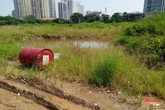 Lãng phí tài nguyên đất đai
