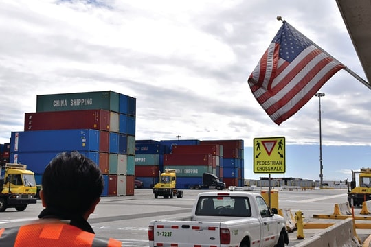 “Làn sóng” thuế quan mới từ Hoa Kỳ