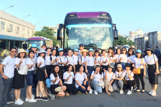 Xemiennam.vn - lựa chọn hoàn hảo khi thuê xe 35 chỗ cho đoàn đông người