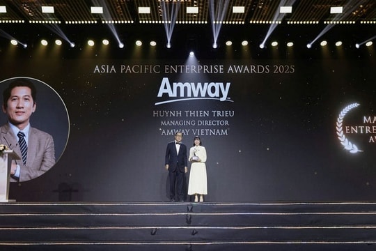 CEO Amway Việt Nam vinh dự được trao giải thưởng Doanh nhân xuất sắc châu Á 2025