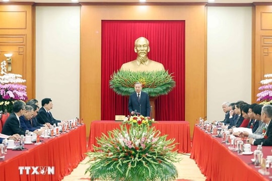 Tổng Bí thư Tô Lâm gặp mặt đại biểu nông dân Việt Nam, nhà khoa học của nhà nông năm 2025