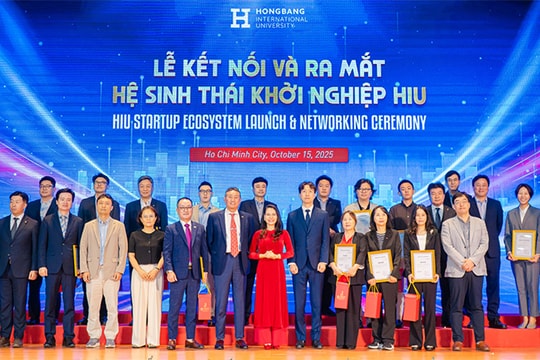 Hệ sinh thái Khởi nghiệp HIU: hành trình xây dựng môi trường học tập gắn liền với thực tiễn