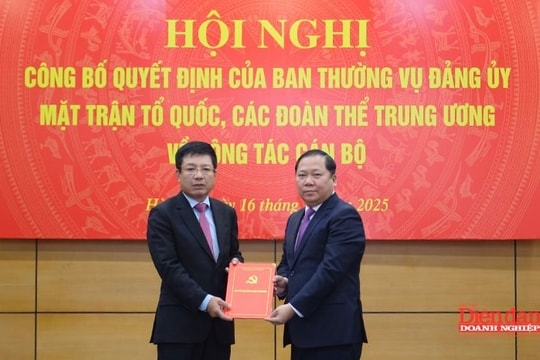Thứ trưởng Bộ Tài chính Hồ Sỹ Hùng được điều động làm Bí thư Đảng uỷ VCCI