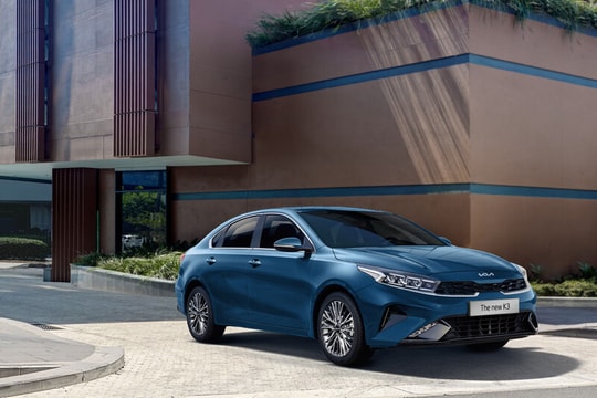 Từ lựa chọn “chuẩn mực” đến phân khúc lạc nhịp: Sedan cỡ C đang ở đâu?