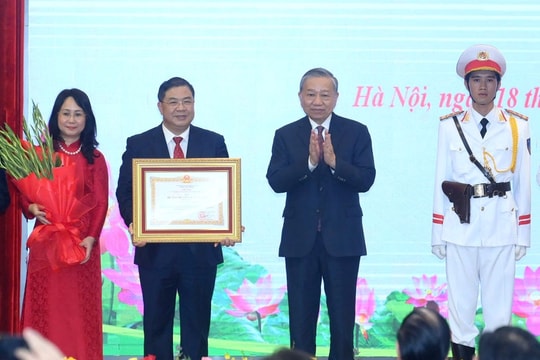 Văn phòng Trung ương Đảng cần đóng vai “nhạc trưởng”, làm gương mẫu mực cho toàn hệ thống