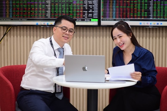 Vietcap tôn vinh và ghi dấu hành trình đầu tư của phái Đẹp nhân dịp 20/10