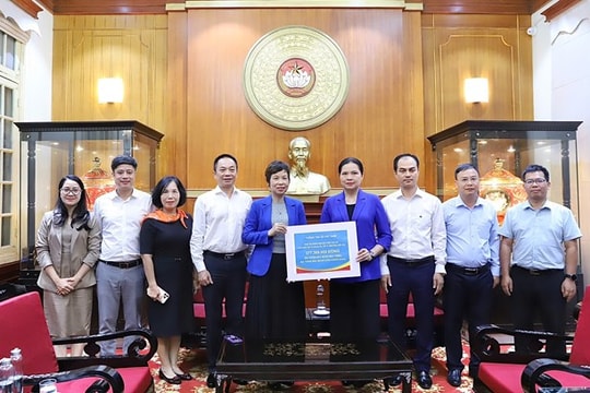 Thêm nguồn lực hỗ trợ đồng bào khắc phục hậu quả bão lũ