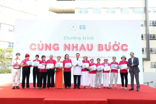 AstraZeneca triển khai nhiều chương trình hợp tác trong chẩn đoán và điều trị ung thư vú tại Việt Nam