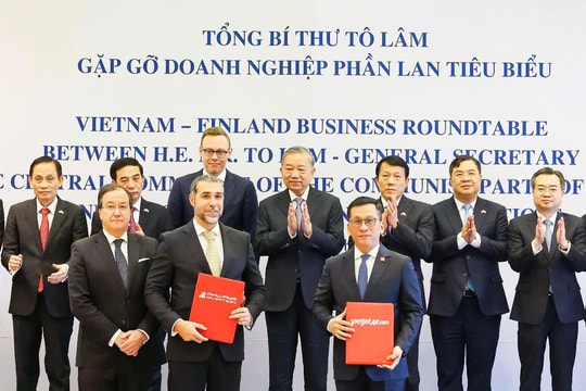 Tổng Bí thư Tô Lâm chứng kiến Vietjet ký thỏa thuận phát triển nguồn lực hàng không quốc tế