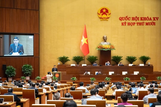 Quốc hội thảo luận sửa đổi Luật Hoạt động giám sát của Quốc hội và Hội đồng nhân dân