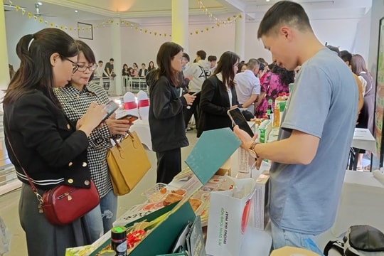 Khai mạc Tuần lễ Nông sản Việt 2025