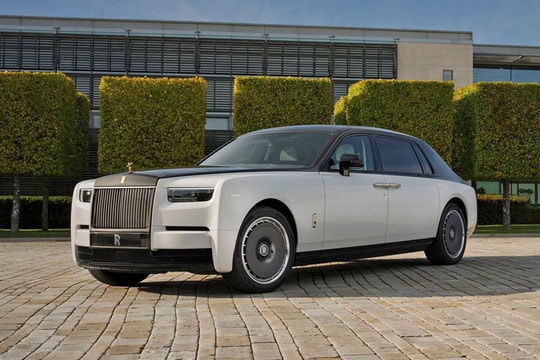 Rolls-Royce Phantom Centenary Private, chiếc xe triệu đô mơ ước của nhiều đại gia