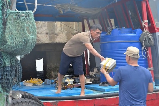 Khởi tố 2 bị can phá hoại "mắt thần" giám sát hành trình