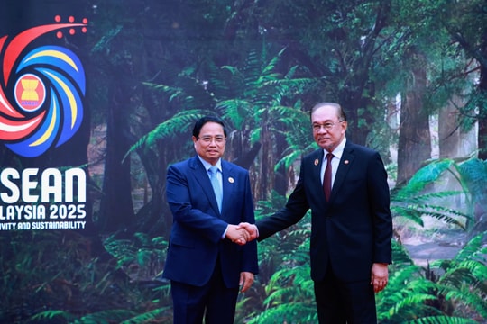 Thủ tướng Phạm Minh Chính bắt đầu các hoạt động tại Hội nghị Cấp cao ASEAN 47