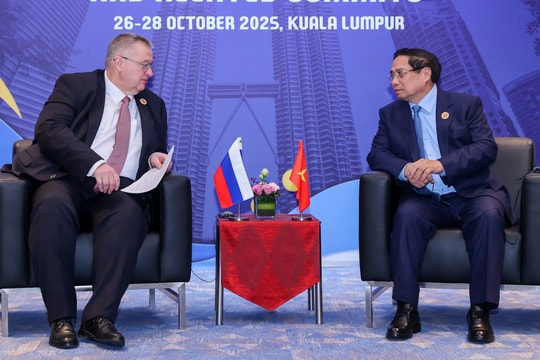 Việt Nam, Nga thúc đẩy kết nối đường sắt và đẩy nhanh đàm phán về xây dựng nhà máy điện hạt nhân