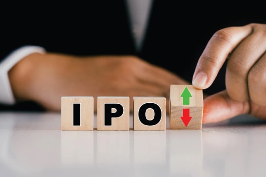 Tạo thuận lợi để doanh nghiệp huy động vốn qua thị trường chứng khoán