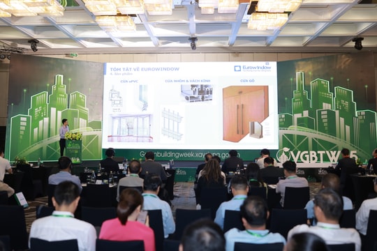 Doanh nghiệp đồng hành chuyển đổi xanh