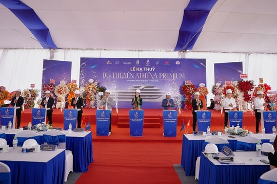 Hạ thủy du thuyền 6 sao lớn nhất Vịnh Hạ Long