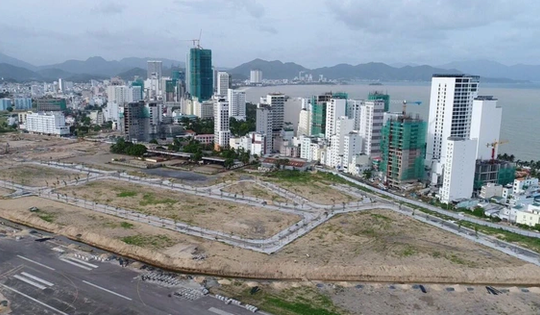 Tạm giữ hơn 1.400 sổ hồng, 500 lượng vàng trong vụ án xảy ra tại Sân bay Nha Trang