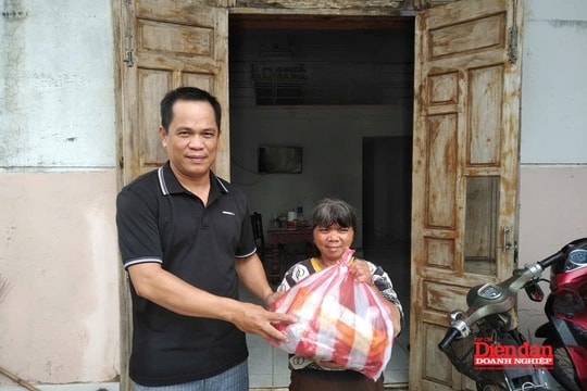 Diễn đàn Doanh nghiệp đến với người dân vùng lũ