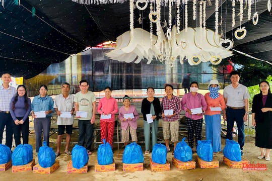 Diễn đàn Doanh nghiệp phối hợp hỗ trợ người dân sau lũ lụt