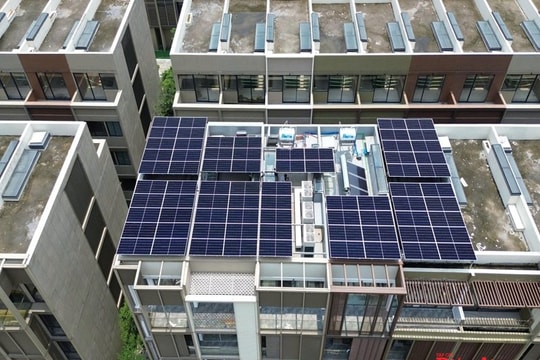 Hỗ trợ điện mặt trời mái nhà: Cần cú hích chính sách thực chất