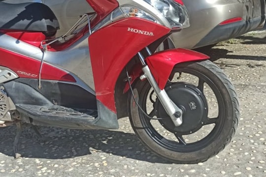 Trào lưu “độ hybrid” xe máy đang diễn ra tự phát