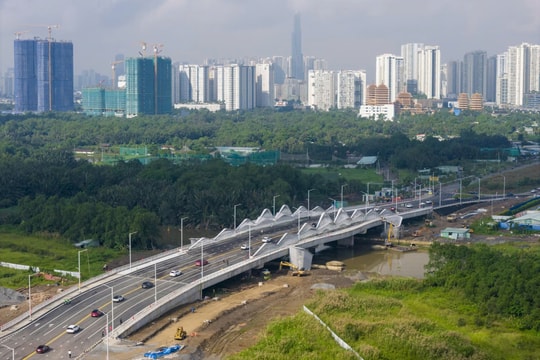 Thông xe đường Liên Phường, kết nối giao thông cửa ngõ phía Đông TP HCM